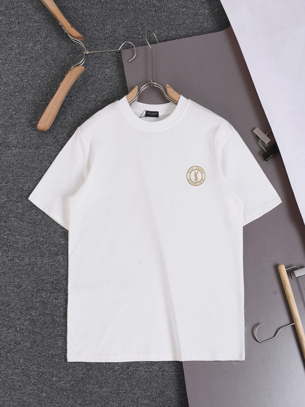 ブランドTシャツ正面デザイン